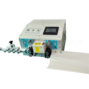 เครื่องลอก<span class=keywords><strong>สาย</strong></span>ไฟ LY Thin Wires แบบอัตโนมัติ ขับเคลื่อนสี่ล้อ สำหรับ<span class=keywords><strong>สาย</strong></span>ไฟขนาด 0.1 มม. - 6 มม.²  220V 110V - Product Image 3
