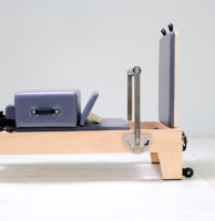 Lit de yoga d'aviation avec structure en bois d'érable semi-trapézoïdal, durable et portable, équipement de fitness à domicile semi-surélevé deux-en-un