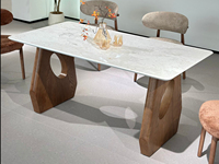 Table à manger moderne de luxe 3m avec plateau en marbre artificiel et base en bois de frêne massif pour la maison et la cuisine