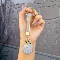Groothandel Bling Strass Appel Sleutelhanger Kristal Fruit Sleutelhanger Diamant Tas Charme Glitterende Rode Groene Appel Sleutelhangers Met Bandje