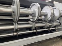 Máquina de Fabricación de Cartón Corrugado con Alimentador de Cadena, Impresión Flexográfica, Ranurado y Troquelado Rotatorio RS4 Slotter