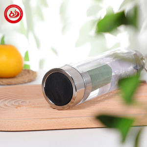 زجاجة مياه من الكوارتز المرصعة بالأحجار الكريمة الشهيرة ذات ألوان طبيعية وكهدية سفر من الكريستال الشفاف - Product Image 4