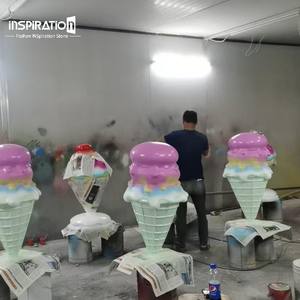 Estatua Promocional de Fibra de Vidrio para Campañas de Marketing y Activación - Product Image 3