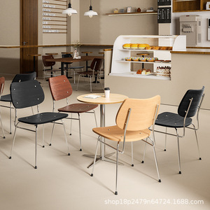 Silla de Comedor Moderna Minimalista de Madera Maciza, Color Nogal Negro Natural, Diseño Estable para Hogar, Restaurante y Hotel - Product Image 3