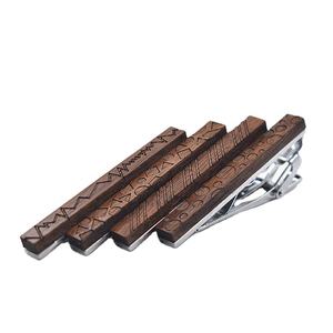 Pinces à cravate laser pour hommes Pince à cravate en <span class=keywords><strong>bois</strong></span> pour les affaires d'anniversaire de mariage et le meilleur cadeau - Product Image 3