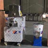 Machine automatique à fabriquer des pâtes, des macaronis et des spaghettis, machine automatique à fabriquer des pâtes