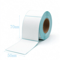 Rouleau d'étiquettes codes-barres thermiques directes 70x50mm, résistantes à l'eau, à la graisse et à la poussière, autocollantes vierges pour le marquage des stocks d'entrepôt et des références SKU