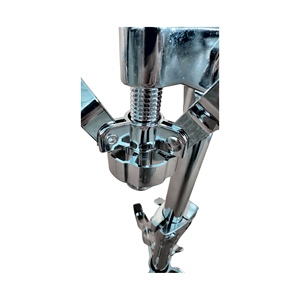 Support <span class=keywords><strong>de</strong></span> caisse claire avec tube <span class=keywords><strong>de</strong></span> base <span class=keywords><strong>de</strong></span> 28,6 mm, système <span class=keywords><strong>de</strong></span> verrouillage à mémoire <span class=keywords><strong>de</strong></span> forme, panier à trois griffes et inclinaison <span class=keywords><strong>de</strong></span> 0 à 180 degrés pour <span class=keywords><strong>cours</strong></span> <span class=keywords><strong>de</strong></span> batterie <span class=keywords><strong>scolaire</strong></span> et leçons <span class=keywords><strong>de</strong></span> musique - Product Image 4