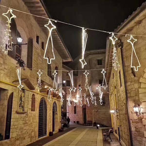 Luces Navideñas Colgantes LED Comerciales Personalizadas para Decoración de Calles al Aire Libre para Fiestas y Celebraciones Navideñas - Product Image 1