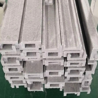 Barre en U composite en PRF pultrudé, profilé en C en fibre de verre isolé et anticorrosion pour support d'équipement électrique