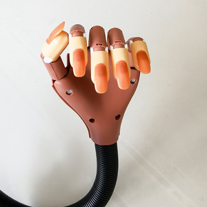 Main d'entraînement mécanique flexible pour la pratique des ongles, avec embouts, modèle prothétique en résine et métal, outil de présentation pour la manucure et le nail art - Product Image 2