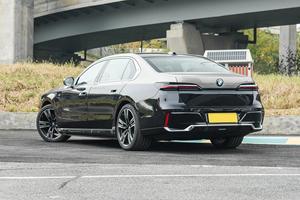 Vendita calda B-MW I7 8800 chilometri auto usata 4 ruote motrici veicolo elettrico puro <span class=keywords><strong>BM</strong></span> W I7 grande SUV auto di lusso - Product Image 2