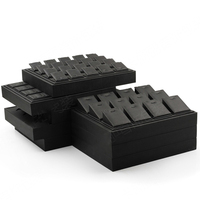 Présentoir Commercial Carré Pliable Moderne en PU Noir et Or pour Bijoux, Boucles d'Oreilles et Colliers
