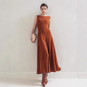 Abito senza maniche elegante con drappeggio e Design di nicchia vietnamita <span class=keywords><strong>gonna</strong></span> lunga a vita semplice - Product Image 2