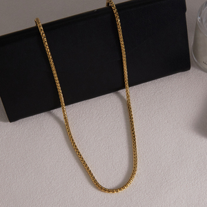 Collana a Catena Intrecciata Minimalista in Acciaio Inossidabile Placcato Oro 18K J&D Jewelry, Choker Impermeabile per Donne - Product Image 5