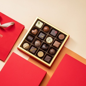 กล่องของขวัญช็อกโกแลตสุดหรูแบบกำหนดเองพร้อมโลโก้  ทำจากกระดาษแข็งย่อยสลายได้ สำหรับบรรจุช็อกโกแลตแท่ง ขายส่ง พร้อมตัวแบ่งช่อง - Product Image 2