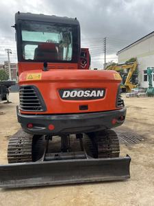 Doosan รถขุด DX60-9C ขนาดเล็กมือสองเครื่องยนต์ยี่ห้อญี่ปุ่นเซี่ยงไฮ้ - Product Image 2