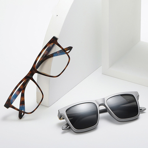 Gafas de sol cuadradas Tr90 con <span class=keywords><strong>Clip</strong></span> magnético para hombre y mujer, anteojos de sol con <span class=keywords><strong>Clip</strong></span>, antiluz azul, elegantes - Product Image 3