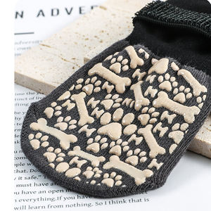 Calcetines para Perros para Evitar que se Laman las Patas, Protector de Patas, Control de Tracción en Pisos de Madera, Botines para Cachorros, Perros Grandes y Mayores - Product Image 5