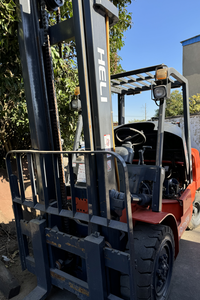 Chinese for Forklift 3.5 Ton Mini Farm <b>Used</b> Diesel Forklift Truck FD35 with 1200mm Fork Length and 125mm Fork Width for Sale - Product Image 4