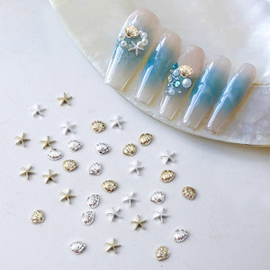 Mini Breloques Métalliques en Alliage Or et Argent pour Nail Art, Motifs Coquillages et Étoiles de Mer 3D Thème Océan Estival, Décoration de Manucure - Product Image 1