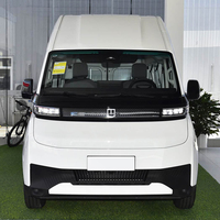 Nouvelle fourgonnette électrique Farizon 2026, batterie haute capacité 100 kWh, configuration flexible de 14 sièges par Geely