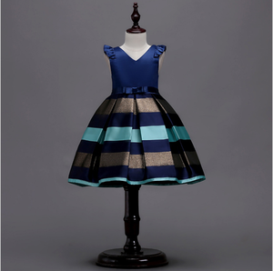 9418 Vestido <span class=keywords><strong>de</strong></span> boutique <span class=keywords><strong>de</strong></span> alta calidad con bordado <span class=keywords><strong>de</strong></span> bebé <span class=keywords><strong>de</strong></span> MOQ bajo Vestido informal <span class=keywords><strong>de</strong></span> niña <span class=keywords><strong>de</strong></span> <span class=keywords><strong>fiesta</strong></span> <span class=keywords><strong>de</strong></span> verano para niños - Product Image 4