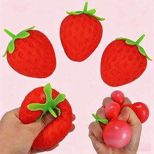 Juguetes Antiestrés de Fresa Roja, Pelotas Sensoriales Blandas, Juguetes para Apretar, Alivio del Estrés para Niños - Product Image 2