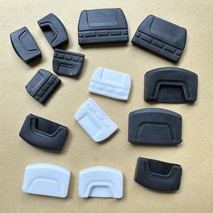 RIXING WJ001, оптовая продажа с фабрики, пластиковая мягкая ПВХ тесьма, зажим для хвоста, резиновая Пряжка, аксессуары для сандалий Гуандун - Product Image 3