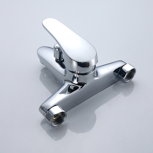 <span class=keywords><strong>Comprar</strong></span> Grifo de Bañera Cromado Grifo Mezclador de Ducha y Ducha para Baño Grifo Mezclador de Bañera Cromado - Product Image 4