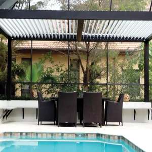 Pergola de jardin extérieure avec toit en lames orientables et éclairage RVB - Product Image 2