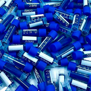 ผงทองแดงเปปไทด์ GHK-Cu ความบริสุทธิ์ 99% สำหรับการบำรุงเส้นผมและผิวหน้า  บลูคอปเปอร์เปปไทด์  ไตรเปปไทด์-1 วัตถุดิบเครื่องสำอาง - Product Image 1