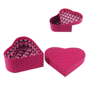 Fashion Bear Balloon <strong>Heart</strong> Shape Packaging Mini <strong>Sweets</strong> Long Gift Paper Box - Product Image 1