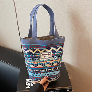 Sac en toile de grande capacité pour femmes Sac seau artistique de style <span class=keywords><strong>ethnique</strong></span> Sac à main ouvert en polyester imprimé <span class=keywords><strong>Panier</strong></span> à légumes <span class=keywords><strong>Panier</strong></span> - Product Image 5