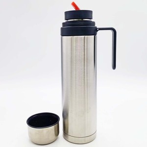 Termo de doble pared para deporte al aire libre, botella de agua de acero inoxidable 18/8, con aislamiento térmico al vacío, Erba <span class=keywords><strong>Mate</strong></span> - Product Image 1