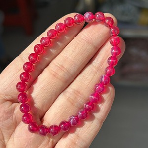 Pulsera de Cuentas Redondas de Alta Calidad de 8 mm con Rubíes Estrella, Pulsera de Rubíes Redondos de Primera Calidad para Mujer - Product Image 3