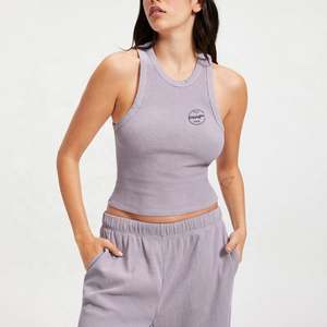 Débardeur ajusté personnalisé avec logo Slim Fit Débardeur côtelé en coton sexy Débardeur côtelé uni et élastique pour la rue pour femmes Vente en gros - Product Image 6