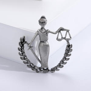 Broche de Aleación con Diseño de Insignia Legal 'Justice', Chapado en Oro, Color Personalizado, Duradero, Moderno, con Cristales de Estrás, Joyería, Regalo para Fiesta - Product Image 5