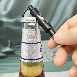 Llavero Abridor de Botellas de Metal Negro Personalizado con Bandera Americana y Bala Calibre 50 para Veteranos, para Uso en el Hogar, Vino y Bar, Desde China - Product Image 5