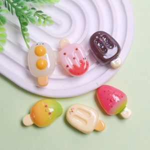 100 unidades de fresas Kawaii, frutas, chocolate, helado, paletas de resina, cabujones de base plana, decoración, dijes, manualidades, <span class=keywords><strong>casa</strong></span> de muñecas - Product Image 3