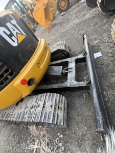 รถขุดขนาดเล็ก Caterpillar <span class=keywords><strong>305</strong></span> มือสอง <span class=keywords><strong>5</strong></span> ตัน <span class=keywords><strong>CAT</strong></span> <span class=keywords><strong>305</strong></span> รถขุดตีนตะขาบ สภาพดี 90% เครื่องจักรก่อสร้าง - Product Image 3