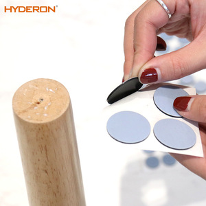 Patins en feutre autocollants antidérapants et durables Hyderon Furniture pour la protection des tables et des chaises - Product Image 4