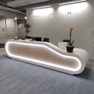 Mostrador de recepción de forma ovalada de Material de superficie sólida blanca Mostrador de <span class=keywords><strong>recepcionista</strong></span> de oficina de Grado Superior desde el escritorio para 3 personas - Product Image 1