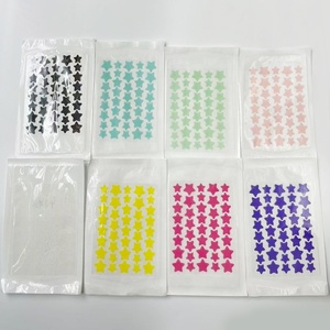 Parches para espinillas faciales, 40 unidades, de hidrocoloide en forma de estrella, para tratamiento del acné, cubre granos bonitos, pegatinas coloridas para manchas, cuidado de la piel sin crueldad animal - Product Image 6