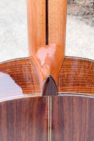Gitar Klasik Aiersi Brand 38 Inch Buatan Tangan Kelas Atas dengan Lapisan Kilap, Top Cedar Solid, Nut & Saddle dari Kayu Rosewood India, Vintage, dan Tulang Sapi.