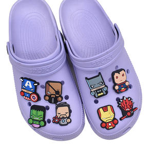 HY Venta al por Mayor de Dijes de PVC de Dibujos Animados de <span class=keywords><strong>Marvel</strong></span> Superhéroes, Personalizados, para Sandalias y Pulseras, Regalo para Niños y Niñas, Dijes de Silicona - Product Image 2