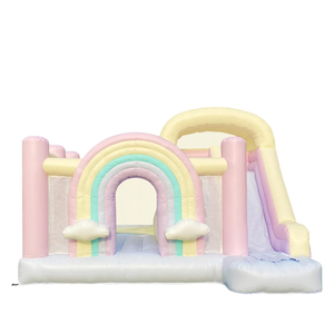 บ้านเป่าลมพีวีซีสำหรับเด็กบ้านเป่าลมรูปปราสาทเด้งสีรุ้งสำหรับงานปาร์ตี้ให้เช่า - Product Image 1