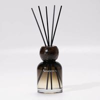 Mescente personnalisé bouteille en verre désodorisant fleur roseau diffuseur de parfum ensemble avec bâton et boîte