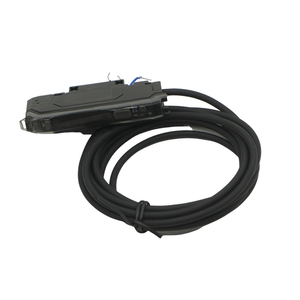 Amplificateur de fibre optique GTRIC à double affichage numérique, capteur 12-24VDC NPN PNP, haute optique DN10 - Product Image 3