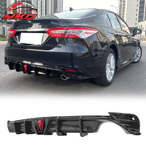 Diffuseur arrière pour Toyota Camry 2018-2024 LE XLE avec lumière LED, imprimé fibre de carbone, kit carrosserie de haute qualité - Product Image 1